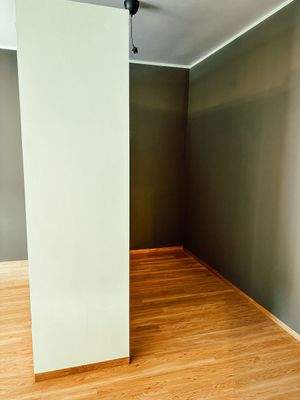 Ankleidebereich im Schlafzimmer 