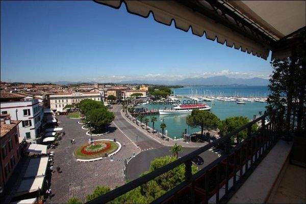 6385rs_Desenzano_11_Wohnung_PH_Immobilienkauf_Gard