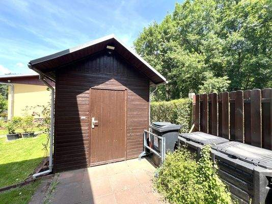 Holzschuppen