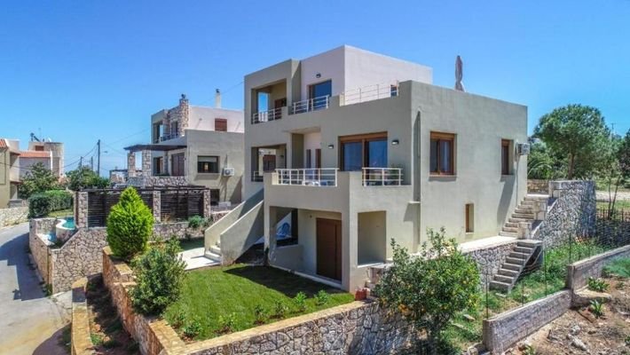 Kreta, Megala Chorafia: Villa mit Meerblick und separatem Apartment zu verkaufen