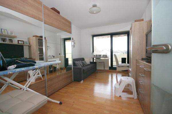 2. Kinder-/ Arbeits- oder Gästezimmer