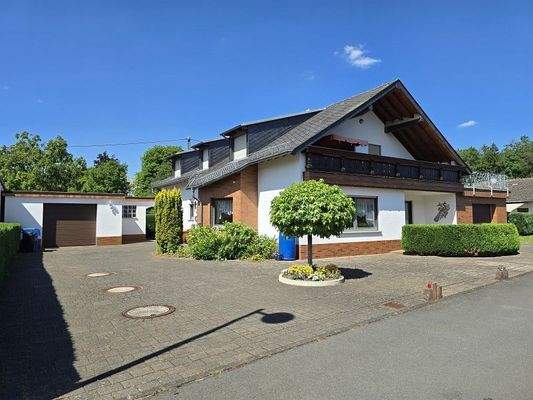 Vorderansicht links 1