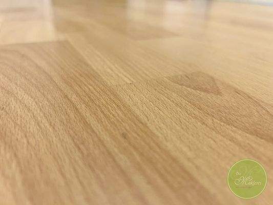 Weiter über den gepflegten Boden ...