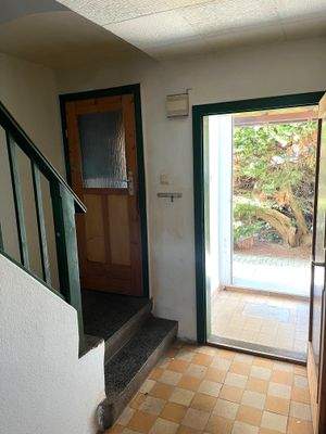 Hauseingang und Gäste-WC.jpeg