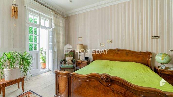 1. OG Schlafzimmer 1 2