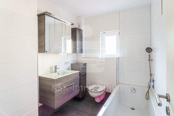 Badezimmer Erdgeschoss