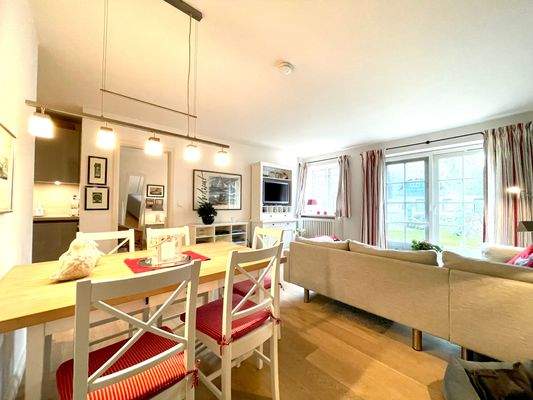 Wohn- &amp; Esszimmer