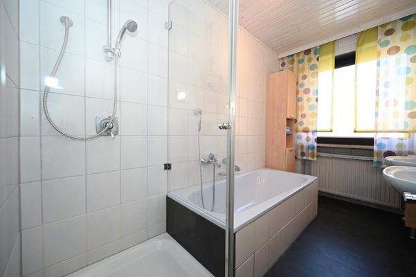 Bad 1 - Vollausstattung