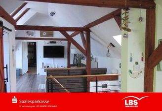 Diele und  Blick zum Wohnzimmer