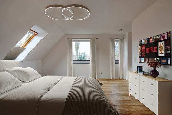 200-8105_Schlafzimmer_gestaged