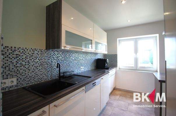 EG Küche mit moderne Einbauküche