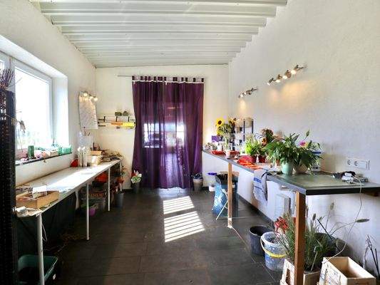 Durchgangsraum/Vorbereitungsraum