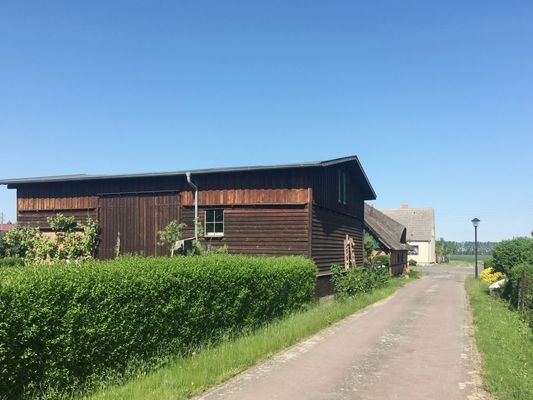 Atelierscheune vom nordöstlichen Erschließungweg