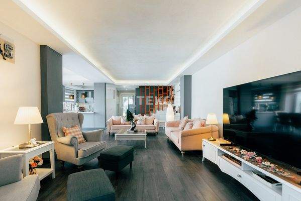 Furnished Villa in Kadriye with High Rental Income Potential