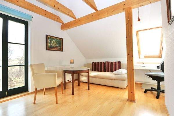 das erste  freundliche Kinderzimmer