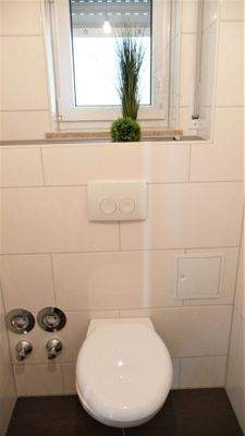 Gäste-WC Bild 3.JPG