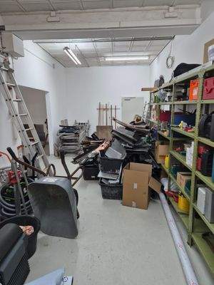 EH 18 Lger Blick zur Tür 3.05.jpg