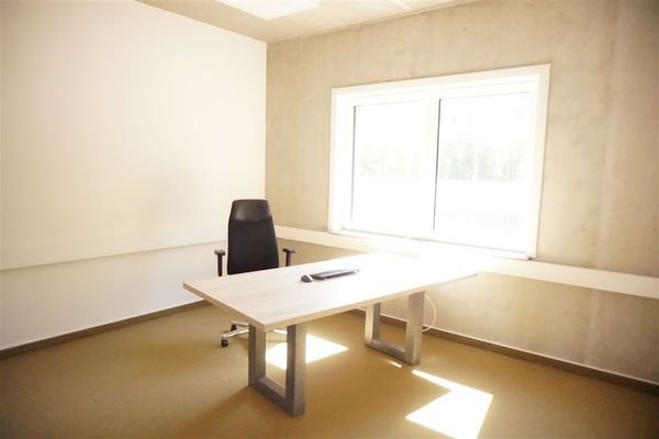 Büro II Bild I