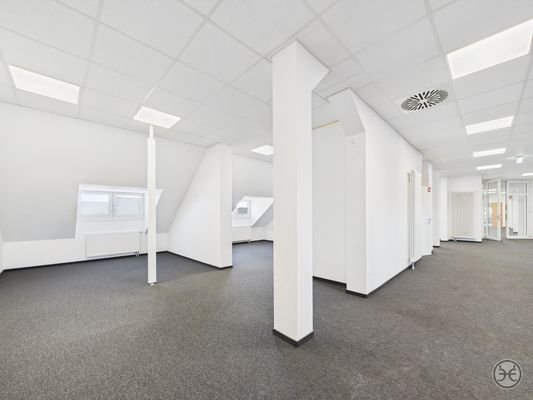 Eden-Ehbrecht-Immobilien_Bürofläche_Kreyenbrück_DG_021