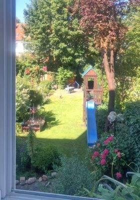 Großzügiger Garten.