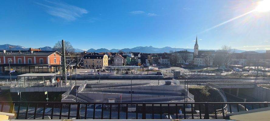 Whg_05_Ausblick Küche Richtung Bahnhof