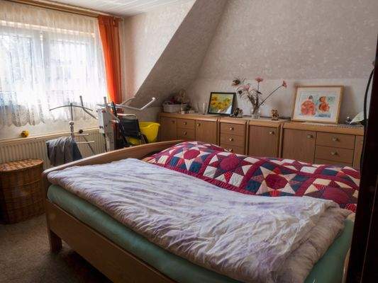 OG-Schlafzimmer 1201921.jpg