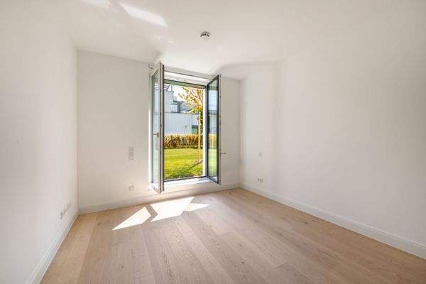 Eins von drei Schlafzimmern