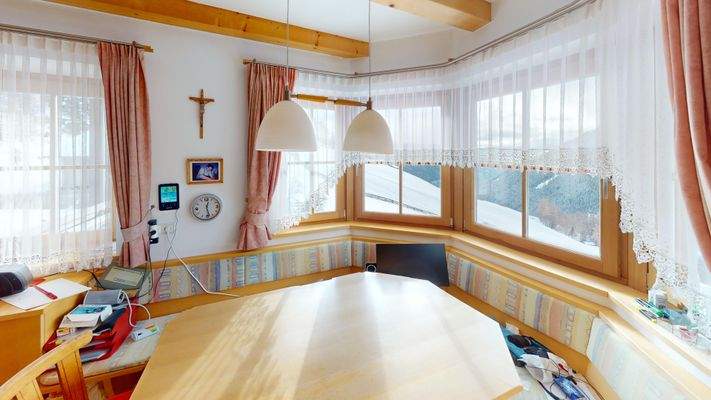 Traumhaus-Sarntal-Traumblick-Panorama-Kuot-Schneehase-20-min-zum-zentrum-Hof-geschlossener Hof-Zweitwohnung-Südtirol-Hof-Maso-Sarentino-Berghaus-