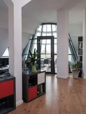 übrige Bürofläche und Besprechungsraum