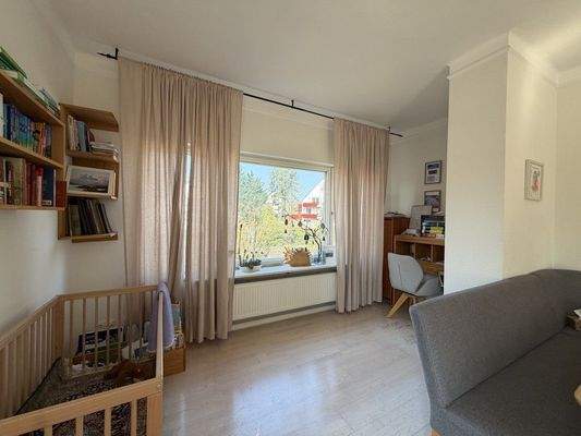 1 von 2 Schlafzimmern 2. OG