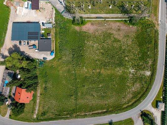 Drohnenaufnahme KI-bearbeitet