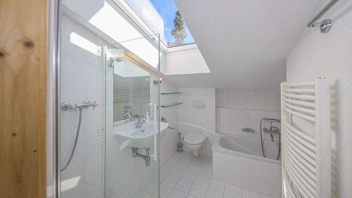 KITZIMMO-Dachgeschosswohnung in Toplage am Sonnberg kaufen - Immobilien Kitzbühel.