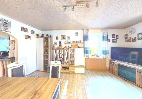 Wohnung -  Innsbruck - Ess-Wohnzimmer