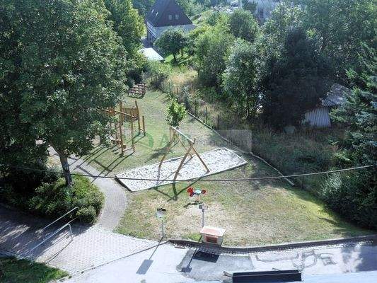 12 Spielplatz-1