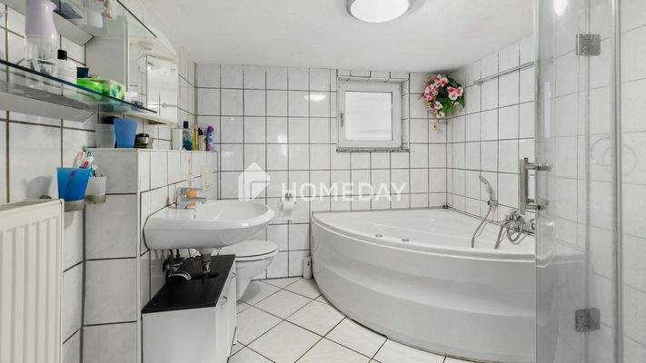 1. OG Badezimmer 2 1