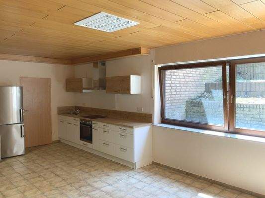 Souterrain-Wohn-Schlafraum