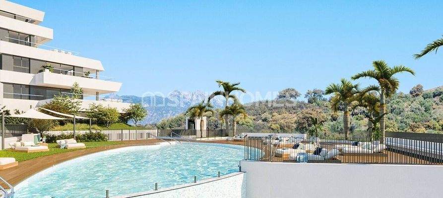 Well Located Contemporary Apartments with Sea View in Marbella