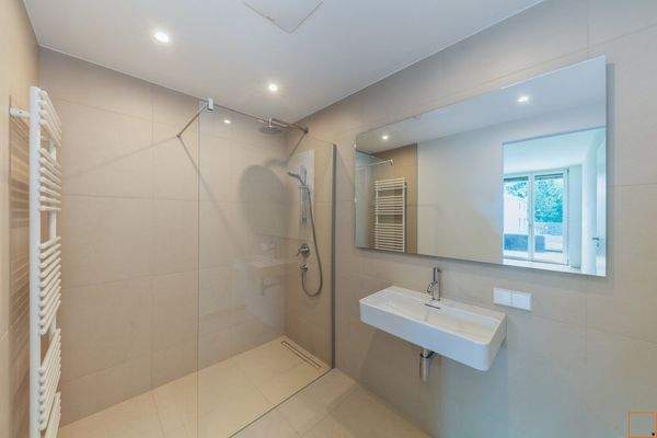 Grünblick_Top18_Badezimmer