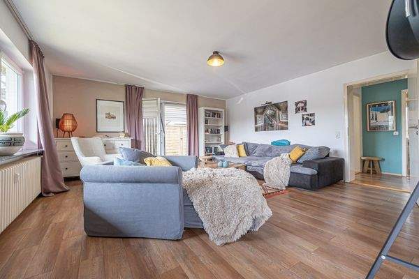 EG: Wohnzimmer Ansicht II