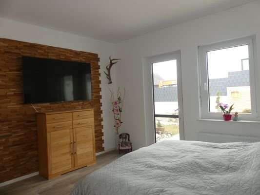 Schlafzimmer mit TV-Anschluss