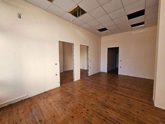 Kreta, Heraklion: Büro im Stadtteil Therissos zu verkaufen