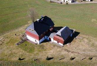 Haus mit Grundstück