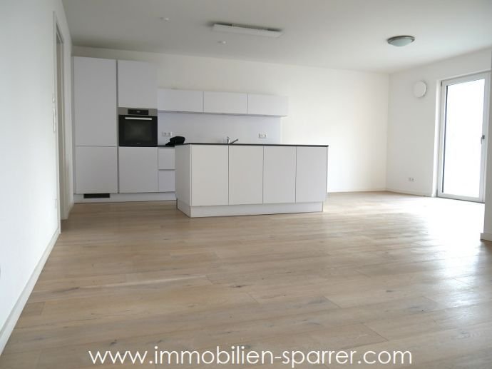 Helle 3-Zimmer-Neubauwohnung mit Balkon in Weiden