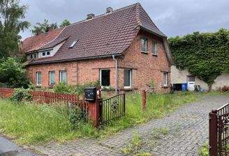 Straßenansicht