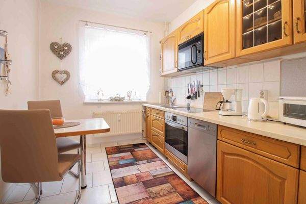 Küche mit Einbauküche 1.OG