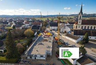 Erdgeschoss errichtet