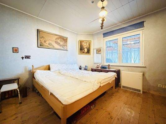 Einheit Erdgeschoss Schlafzimmer