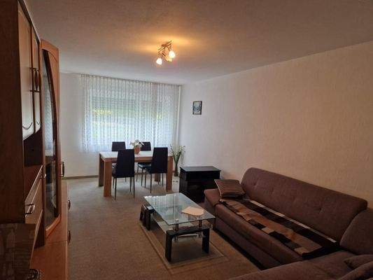 Wohnzimmer Bild 1.png