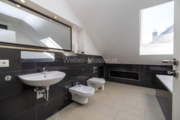 3485 Wannen-Duschbad a