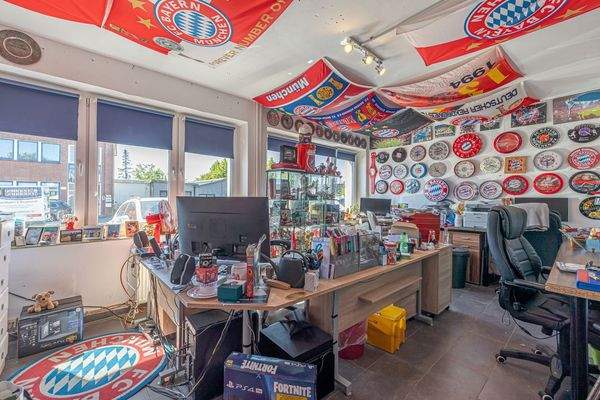 Büro im Vorderhaus 1